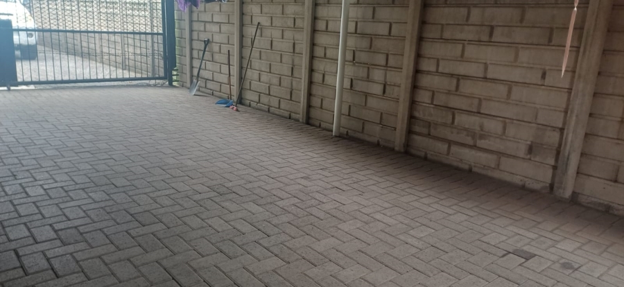 4 Bedroom Property for Sale in Sasolburg Ext 12 Free State